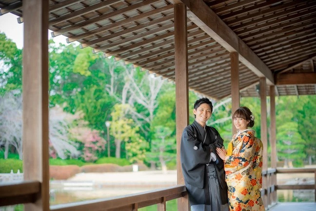 フォトウェディングで和装＋洋装の両方選べるプランがお得にできる♪｜大阪・堺にあるTakane Wedding