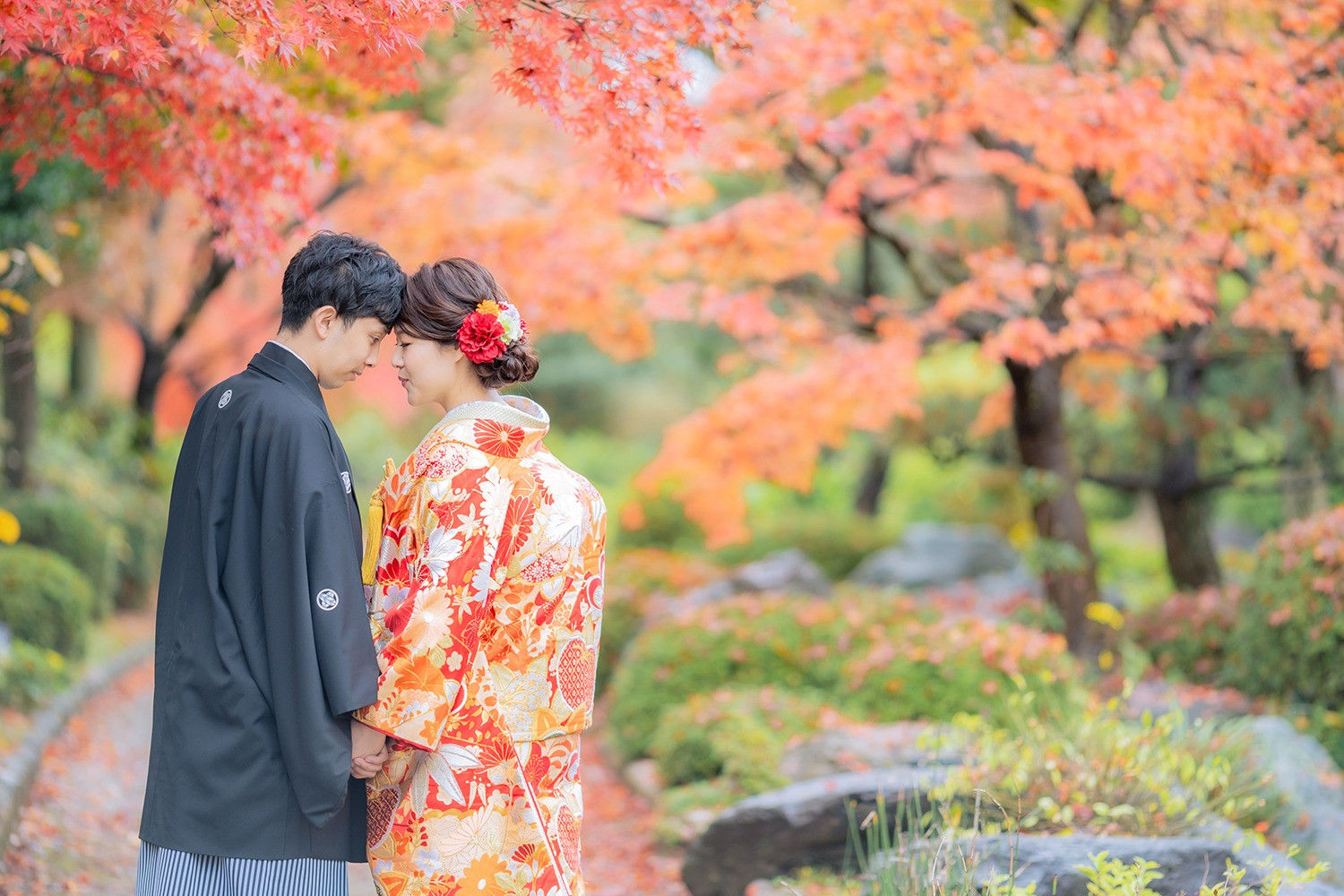 大仙公園にある日本庭園で前撮りのロケーション撮影♪お得なプランご用意しております